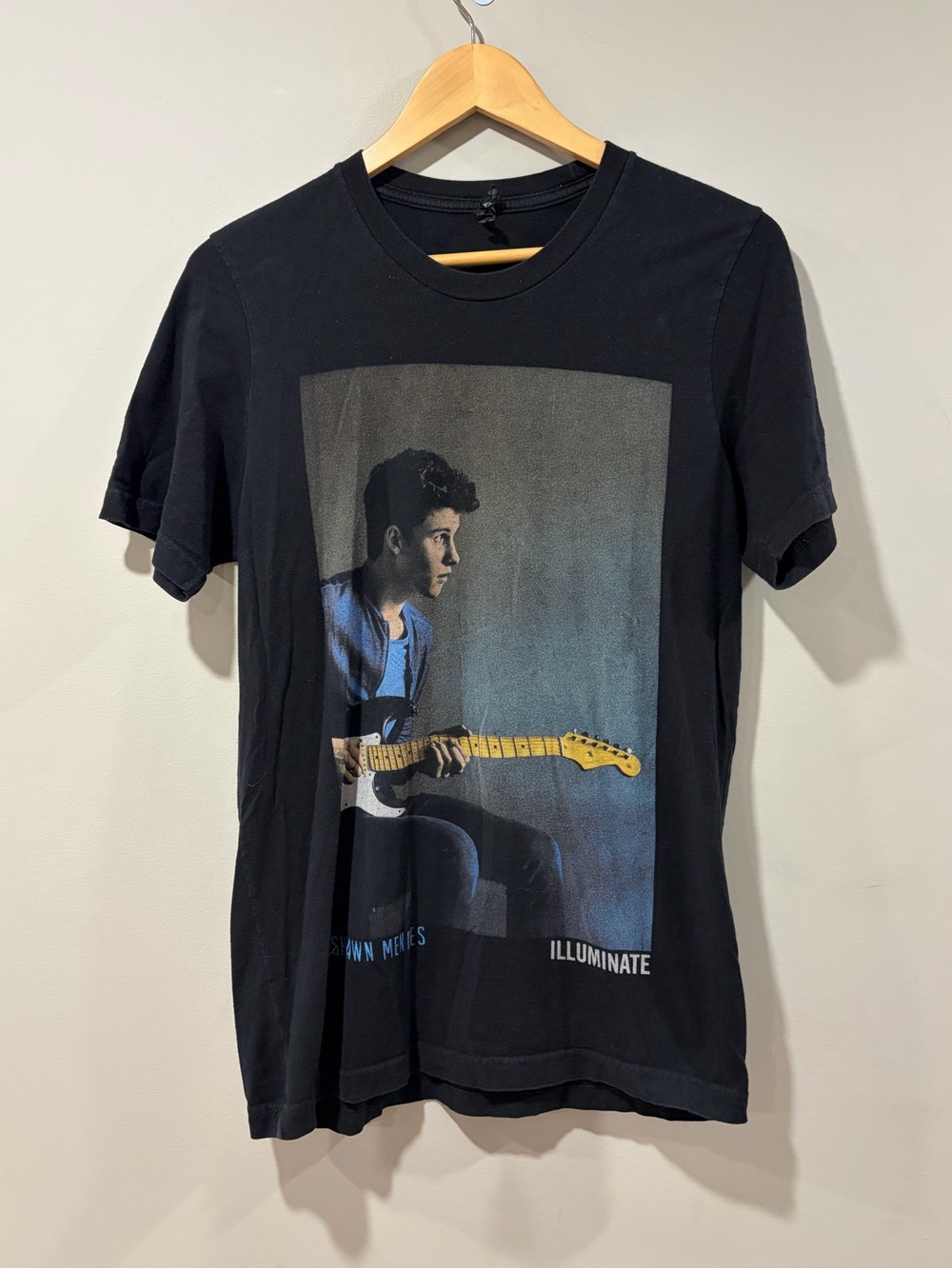 Shawn Mendes Illuminate World Tour Concert T-Shirt
